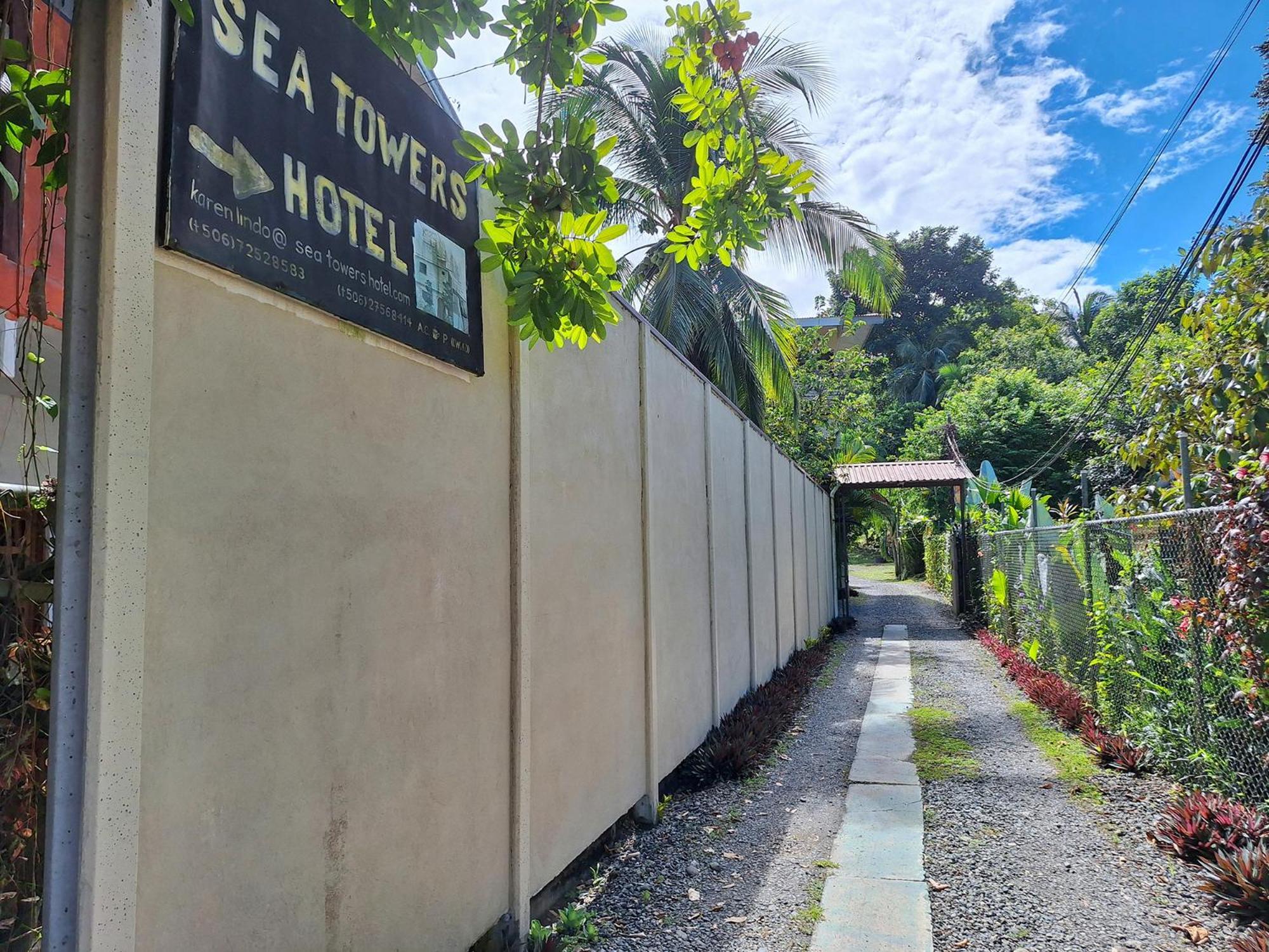 Infiniti Hotel Puerto Viejo de Talamanca Exterior foto